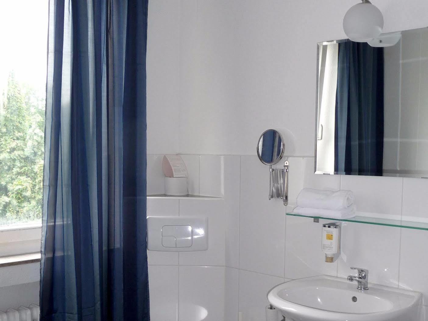 Hotel Art Inn Dinslaken Exteriér fotografie